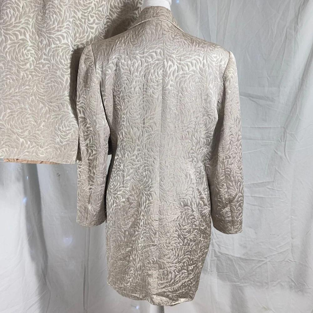 Lily Taylor Evening Skirt Set - Picture 3 of 14